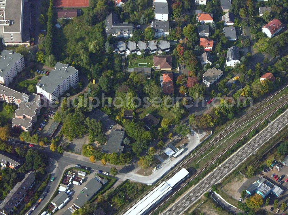 Aerial image Berlin-Lichterfelde - 05.10.2005 Berlin-Lichterfelde Planungsfläche für einen Wohnsiedlungsneubau der PREMIER-Deutschland GmbH, an der Fürstenstraße 22 a, in Berlin-Lichterfelde