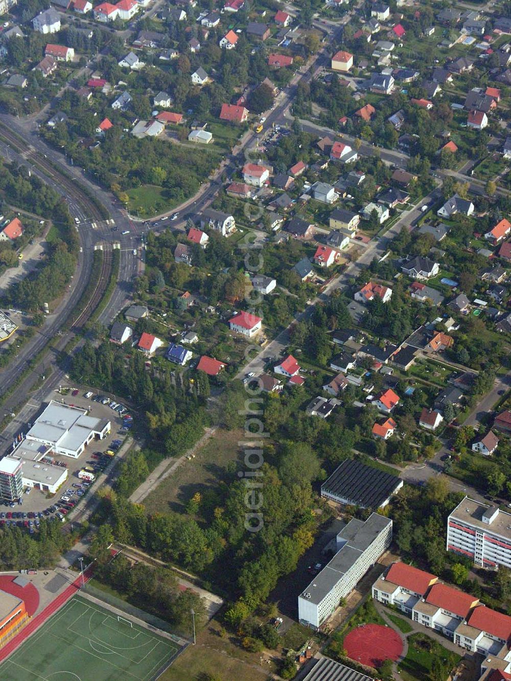 Berlin-Marzahn from above - Planungsfläche für einen Wohnsiedlungsneubau der PREMIER-Deutschland GmbH, an der Charlottenstraße, in Berlin-Marzahn