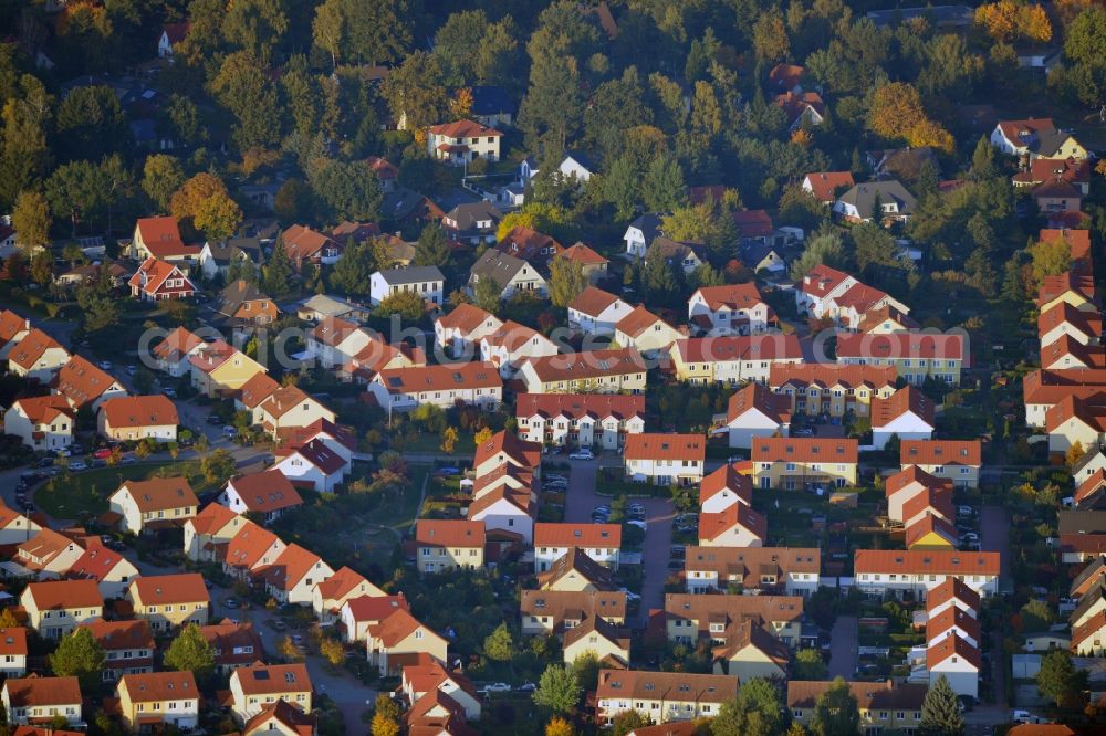 Aerial photograph Schildow - Residential development area on Pfaffenwald in Schildow in Brandenburg