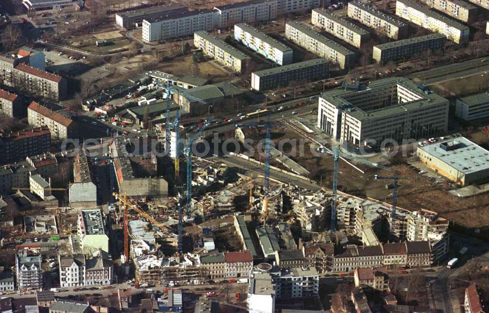 Berlin - Weißensee from above - Wohnungsbau hinter der Weißenseer Spitze