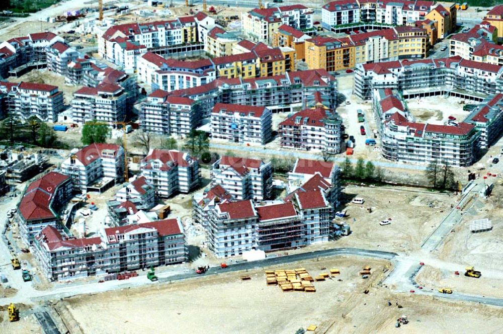 Aerial photograph Berlin - 30.04.1995 Wohnungsbau Kirchsteigfeld