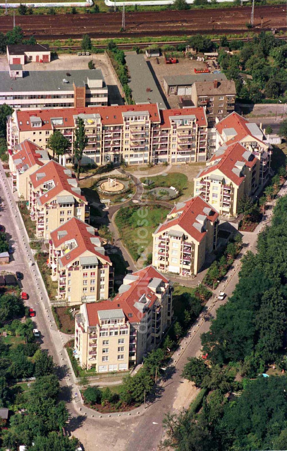 Berlin - Lichtenberg from the bird's eye view: Wohnungsbau an der Seddiner Straße