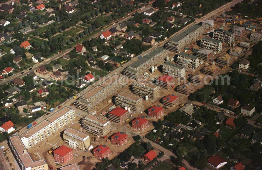 Berlin-Altglienicke from above - Wohnungsneubau