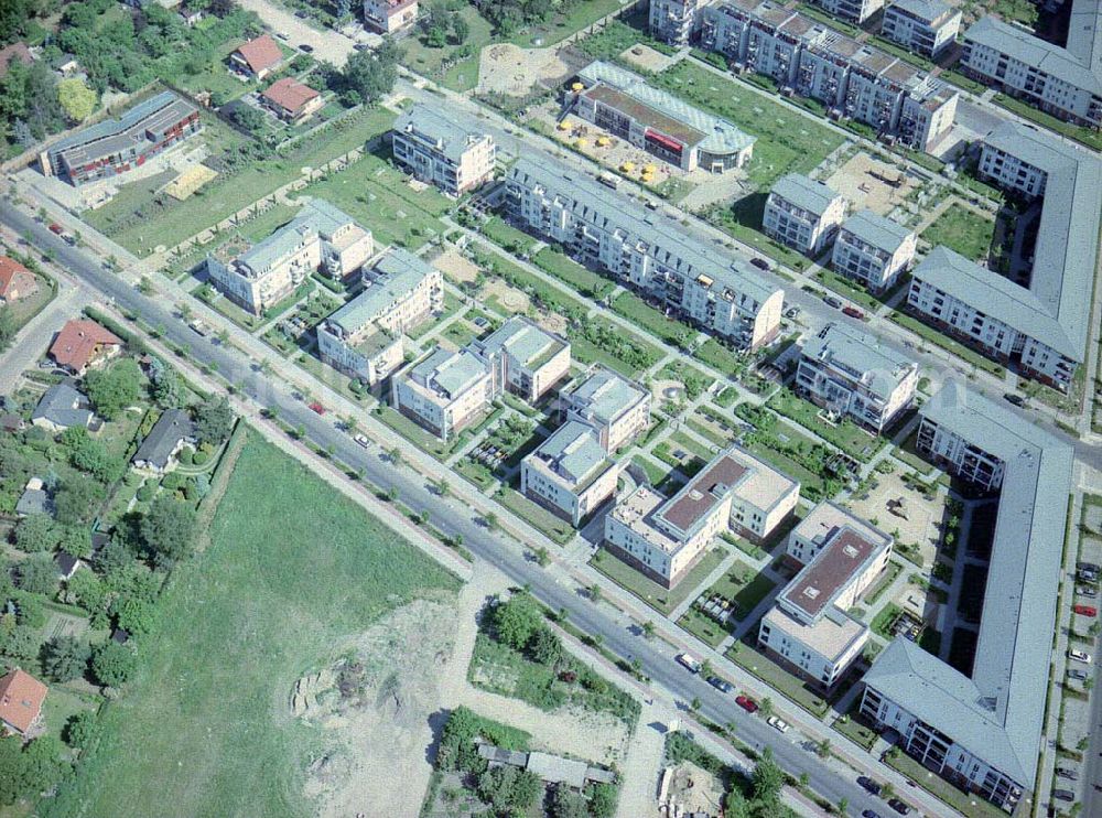 Berlin - Buchholz from the bird's eye view: Wohnungsneubau an der Blankenfelder Straße in Berlin-Buchholz ( Stadtbezirk Berlin-Pankow).