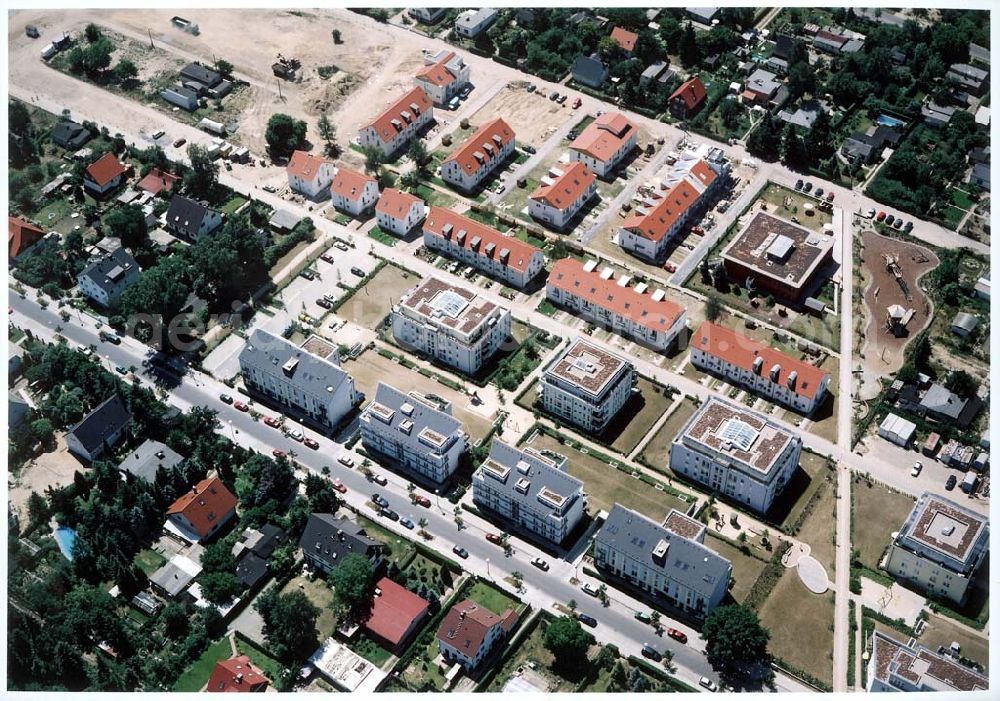 Berlin from above - Wohnungsneubau an der Blankenfelder Straße in Berlin-Buchholz ( Stadtbezirk Berlin-Pankow).