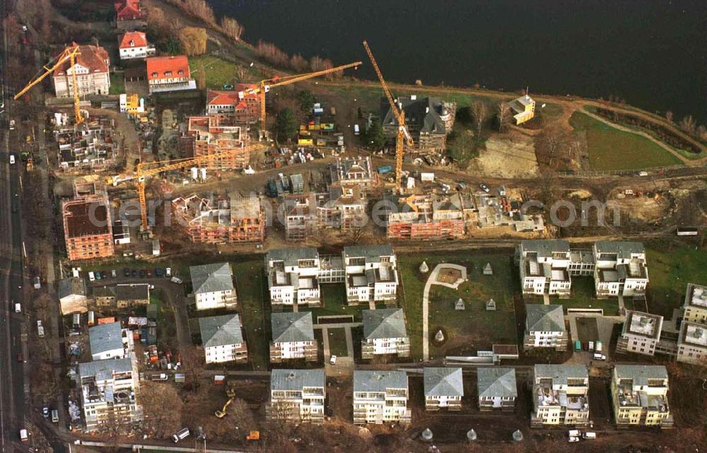 Aerial photograph Potsdam, an der Glienicker Brücke - Wohnungsneubau am Glienicker Horn durch BHB und GROTH + GRAALFS