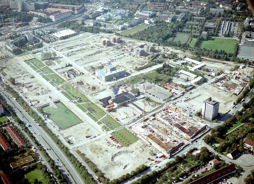 München from above - Wohnungsneubau in München Forstenried - Richtung Heizkraftwerk Starnberg.