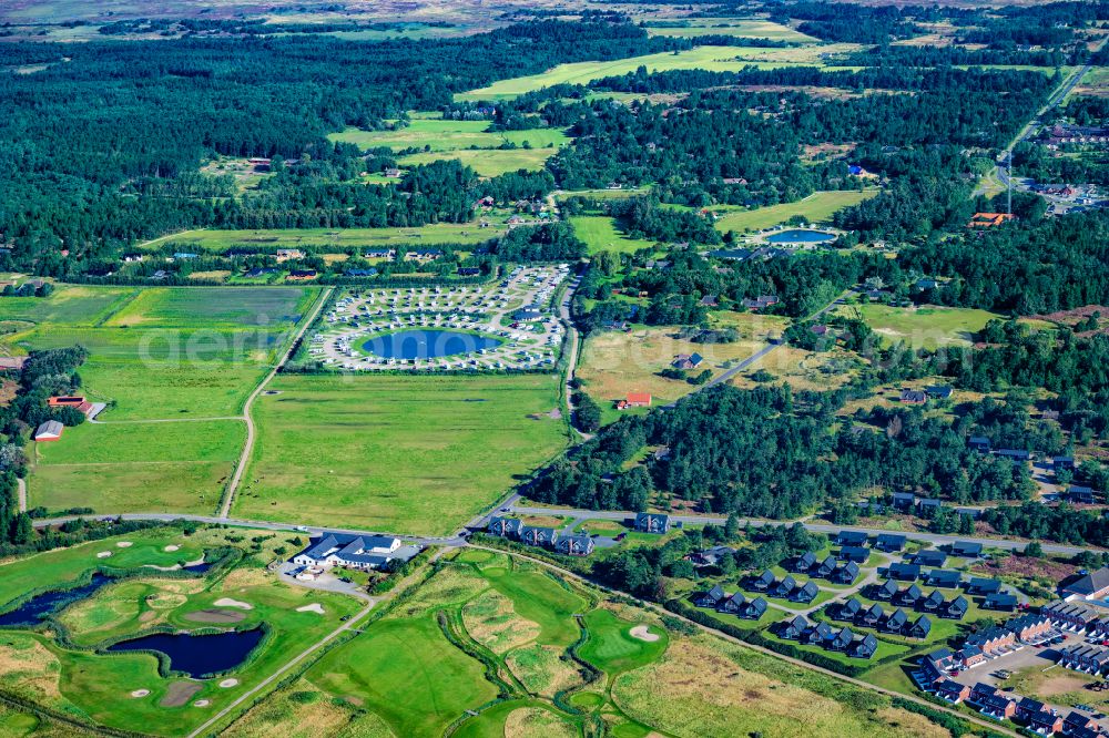 Aerial photograph Römö - Caravans and RVs on the RV site Oasen WoMo Stellplatz on street Vrabyvej in Roemoe at the island Roemoe in Syddanmark, Denmark