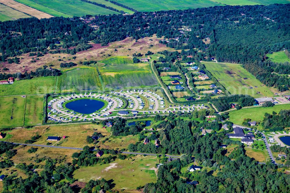 Römö from above - Caravans and RVs on the RV site Oasen WoMo Stellplatz on street Vrabyvej in Roemoe at the island Roemoe in Syddanmark, Denmark