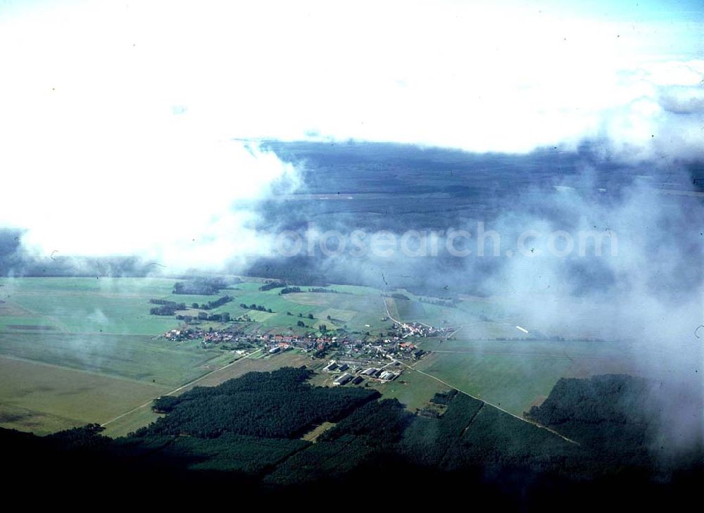 Aerial photograph Wollin / SA - Wollin - östlich von Magdeburg aus 5000ft Höhe