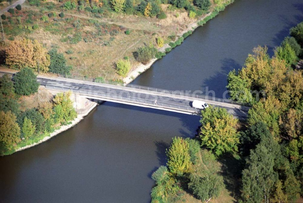 Aerial image Wusterwitz - Blick auf die Wusterwitzer Brücke am Elbe-Havel-Kanal