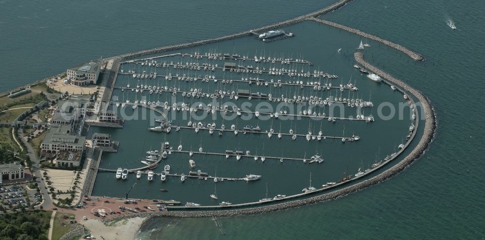 Rostock from the bird's eye view: Marina and Hotel in Warnemuende in Rostock in Mecklenburg - Western Pomerania