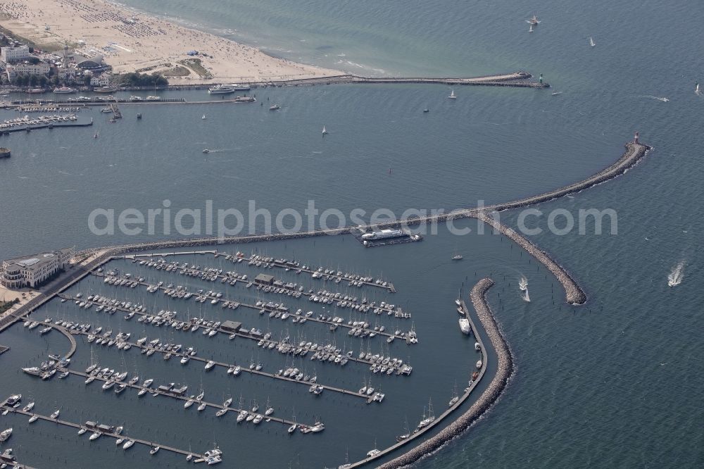 Aerial photograph Rostock - Marina and Hotel in Warnemuende in Rostock in Mecklenburg - Western Pomerania