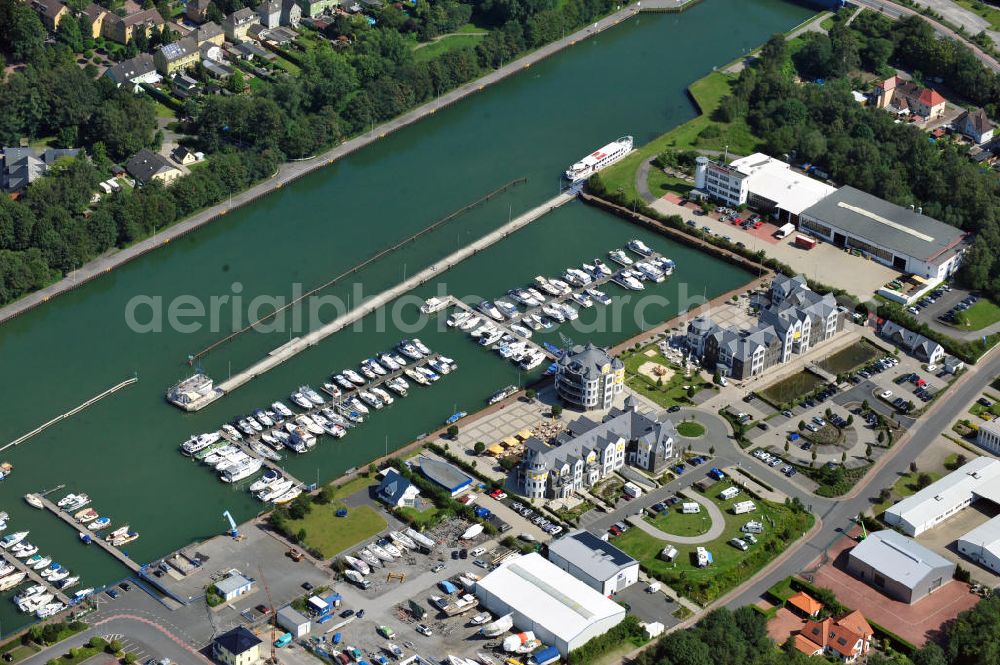 Bergkamen from the bird's eye view: View of the yacht harbor at Marina Rünthe at the Datteln-Hamm canal in Bergkamen in North Rhine-Westphalia. It was built in 1939 as the port of the coal mine Werne. Then in 1995, was the conversion as a yacht harbor