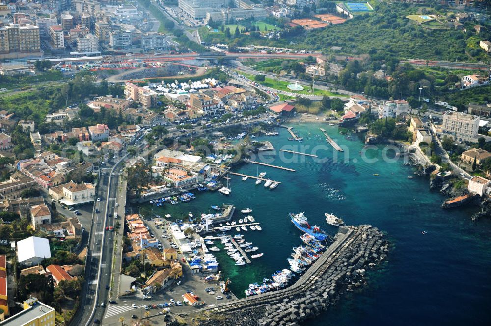 Catania Sizilien from the bird's eye view: Marina Porto Ulisse in the district Ognina of Catania on Sicily in Italy