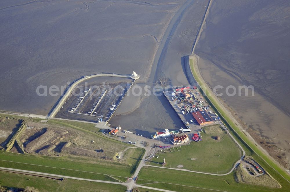 Juist from above - Pleasure boat marina with docks and moorings on the shore area in Juist in the state Lower Saxony