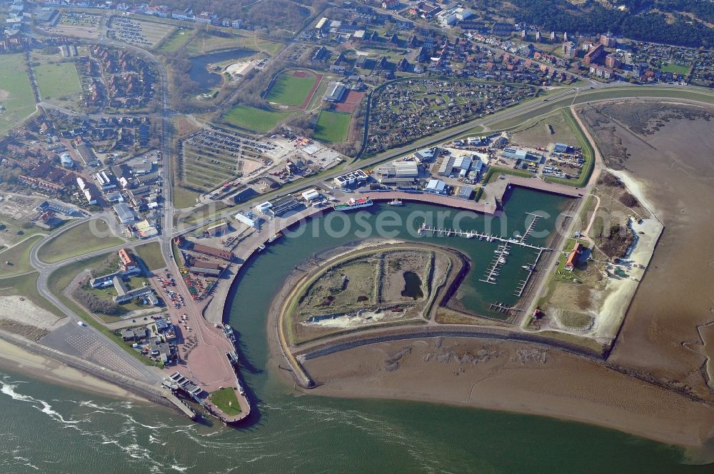 Norderney from above - Pleasure boat marina with docks and moorings on the shore area in Norderney in the state Lower Saxony