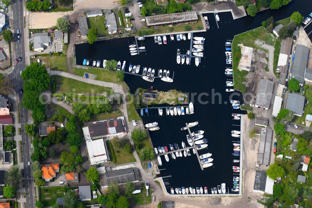 Berlin from the bird's eye view: Pleasure boat marina with docks and moorings on the shore area the Dahme in Berlin, Germany