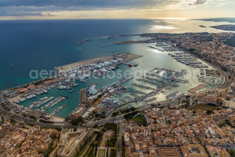 Aerial photograph Palma - Pleasure boat marina with docks and moorings on the shore area Port de Palma in Palma in Balearische Insel Mallorca, Spain