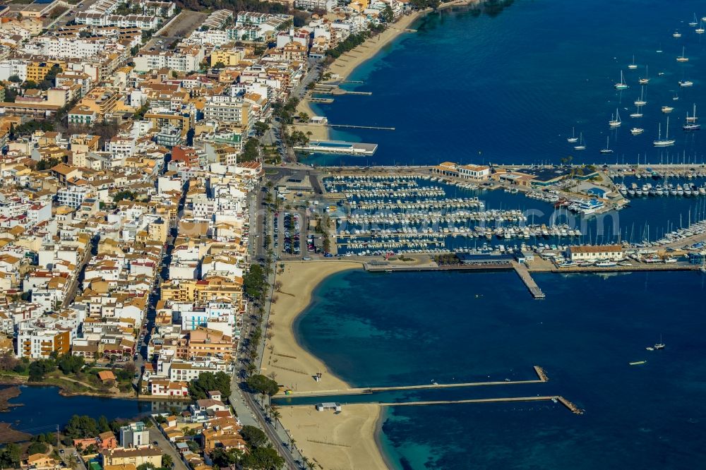 Port de Pollenca from above - Pleasure boat marina with docks and moorings on the shore area in Port de Pollenca in Balearische Insel Mallorca, Spain