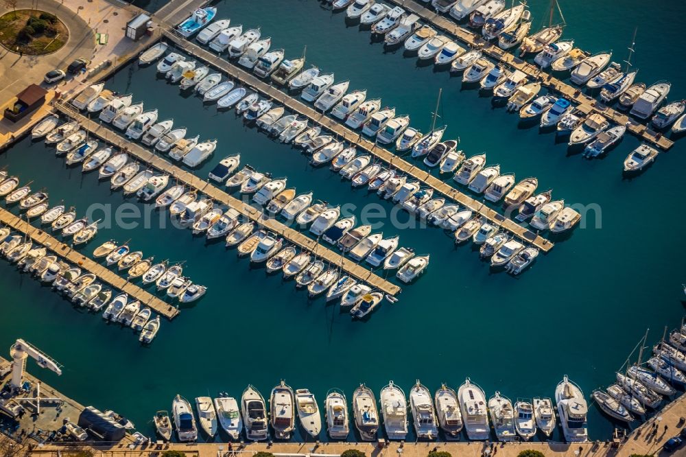 Aerial photograph Soller - Pleasure boat marina with docks and moorings on the shore area Port de SA?ller in Soller in Balearic Islands, Spain