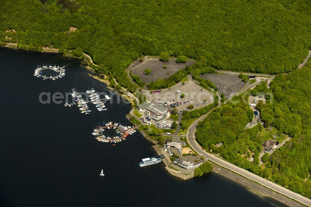 Aerial photograph Heimbach - Pleasure boat marina with docks and moorings on the shore area Rursee in Heimbach in the state North Rhine-Westphalia