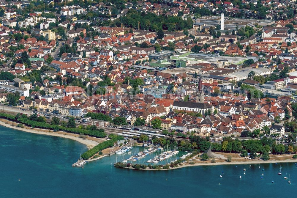 Aerial image Radolfzell am Bodensee - Pleasure boat marina with docks and moorings on the shore area and Uferbereich in Radolfzell am Bodensee in the state Baden-Wurttemberg, Germany