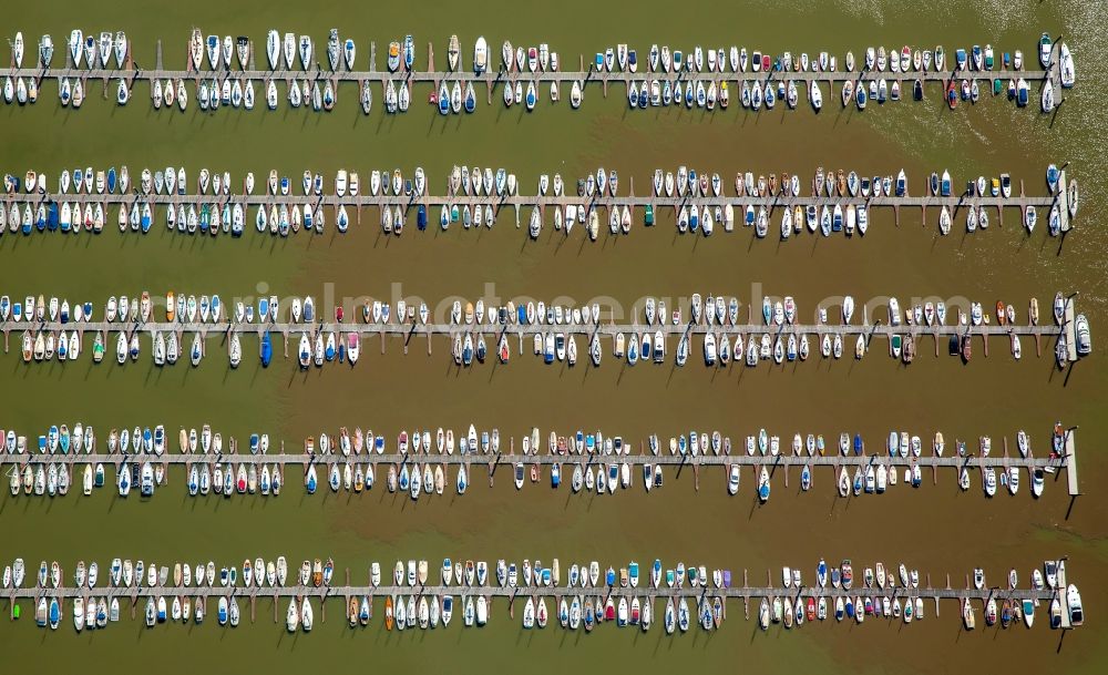 Wedel from above - Pleasure boat marina with docks and moorings on the shore area in Wedel in the state Schleswig-Holstein