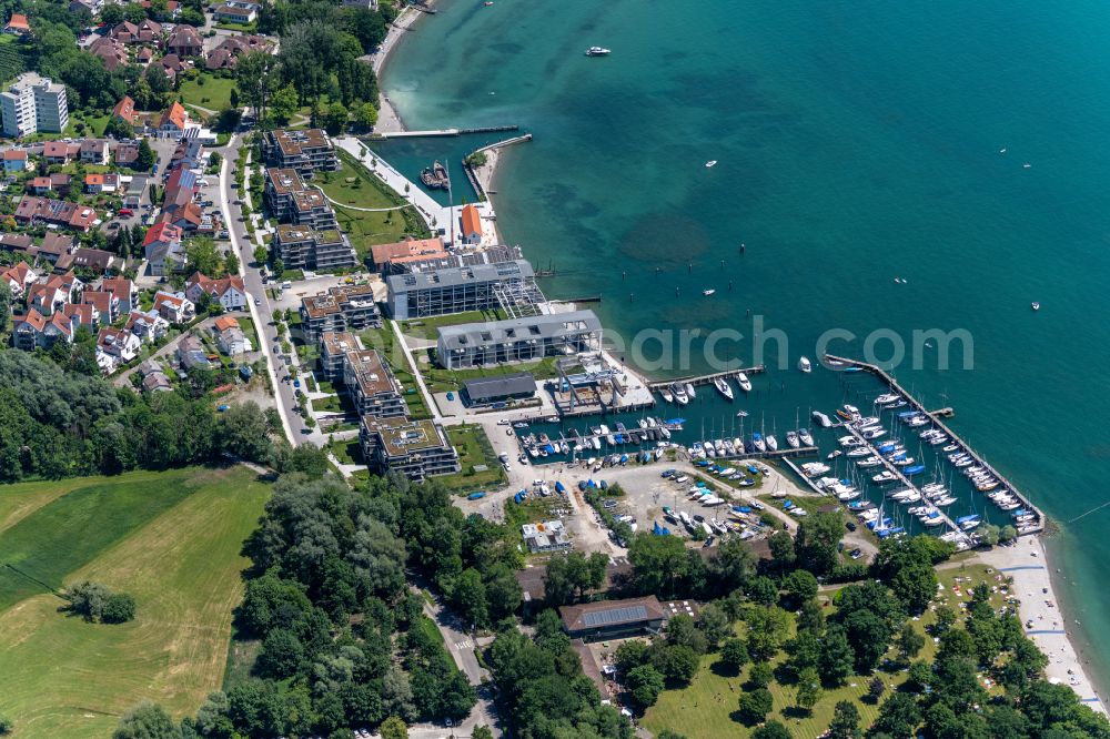 Aerial image Kressbronn am Bodensee - Pleasure boat marina with docks and moorings on the shore area of Lake of Constance in Kressbronn am Bodensee at Bodensee in the state Baden-Wuerttemberg, Germany