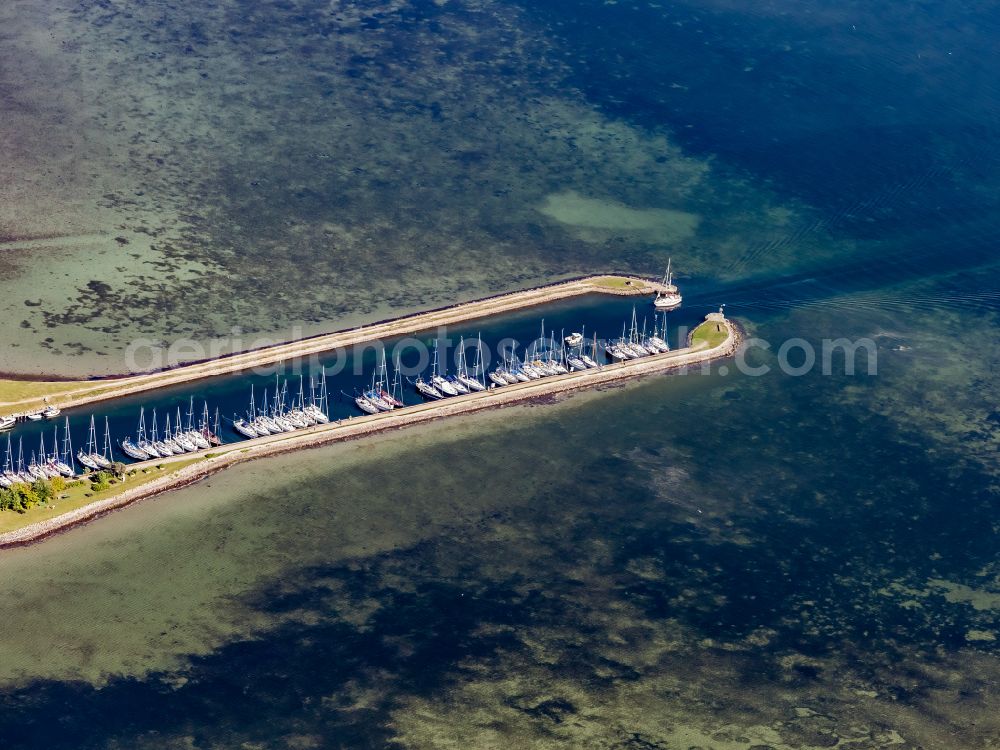 Aerial photograph Fehmarn - Pleasure boat marina with docks and moorings on the shore area Orth in Fehmarn on the island of Fehmarn in the state Schleswig-Holstein, Germany