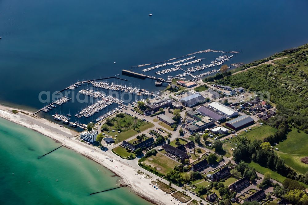 Aerial image Großenbrode - Pleasure boat marina with docks and moorings on the shore area Wassersport Zentrum in Grossenbrode in the state Schleswig-Holstein, Germany