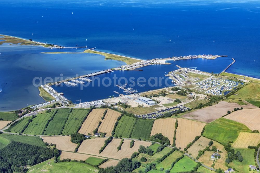 Aerial photograph Kappeln - Pleasure boat marina with docks and moorings on the shore area Ostsee in Kappeln in the state Schleswig-Holstein, Germany