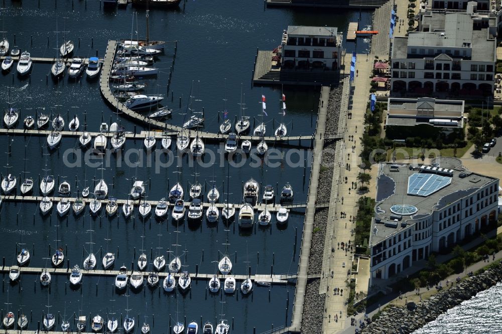 Aerial image Rostock - Pleasure boat marina with docks and moorings on the shore area of baltic see in Rostock in the state Mecklenburg - Western Pomerania