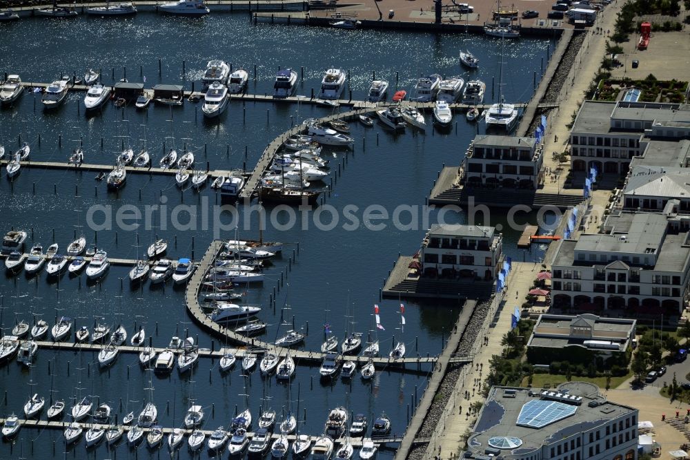 Rostock from the bird's eye view: Pleasure boat marina with docks and moorings on the shore area of baltic see in Rostock in the state Mecklenburg - Western Pomerania