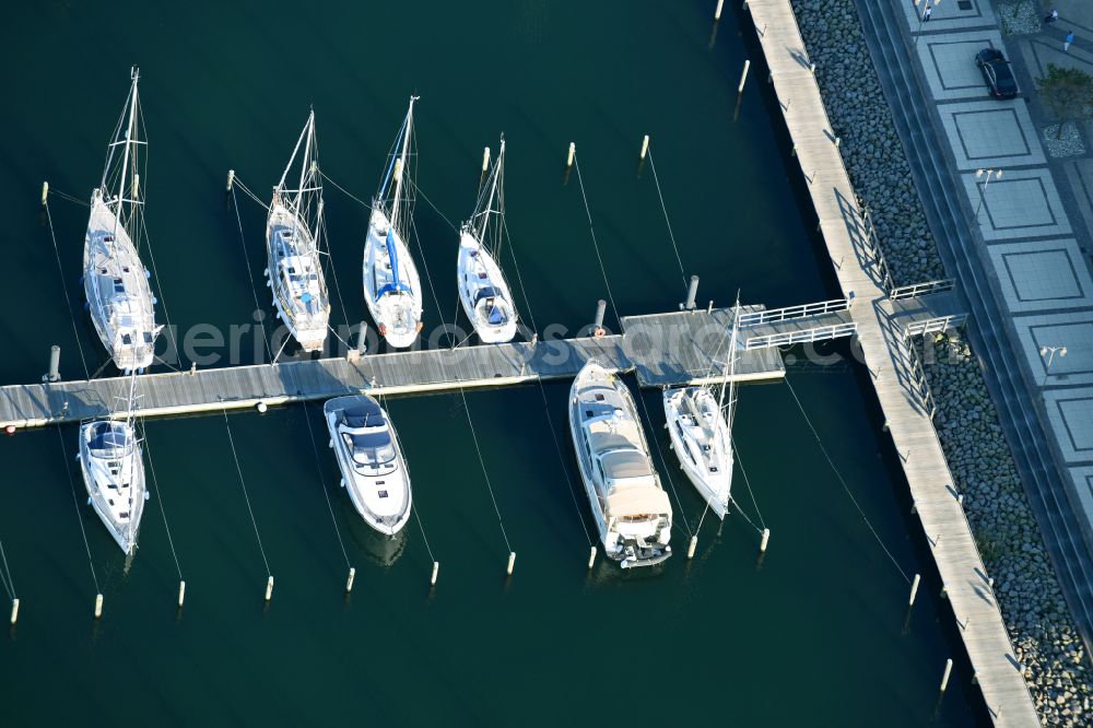 Aerial image Rostock - Yacht harbor residence Hohe Duene with sports boat moorings and boat berths on the shore of the Baltic Sea in Warnemuende in Rostock in the state of Mecklenburg-Western Pomerania