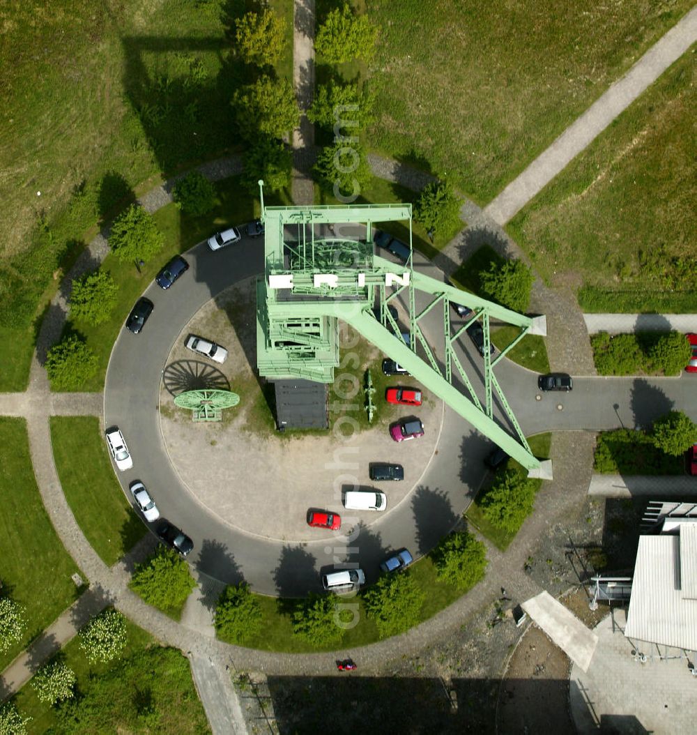 Castrop-Rauxel from the bird's eye view: Blick auf das Industriedenkmal und ehemalige Zeche ERIN den ehemahligen Schacht 3 mit Hammerkopfturm. Castrop-Rauxel industrial monument and former coal mine ERIN with winding tower in form of a hammerhead.