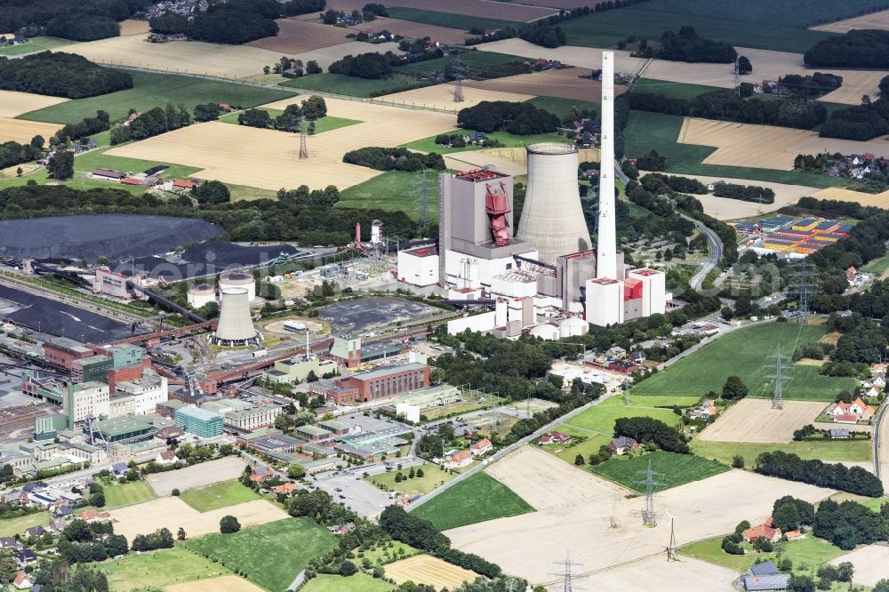 Ibbenbüren from above - Zeche Oeynhausen on power plants and exhaust towers of thermal power station in the district Schafberg in Ibbenbueren in the state North Rhine-Westphalia, Germany