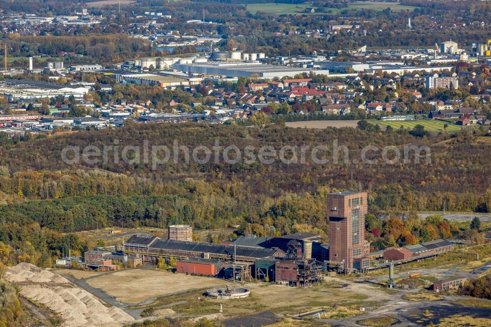 Aerial image Herringen - Industrial monument of the technical plants and production halls of the premises Zeche Heinrich Robert in Herringen at Ruhrgebiet in the state North Rhine-Westphalia, Germany