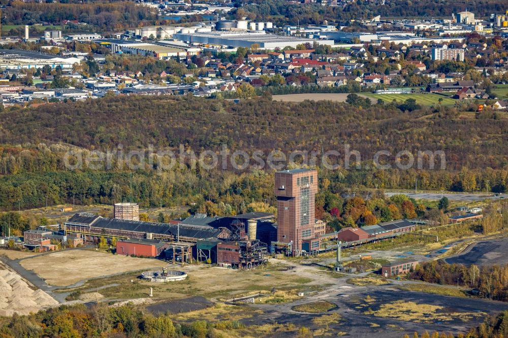 Aerial photograph Herringen - Industrial monument of the technical plants and production halls of the premises Zeche Heinrich Robert in Herringen at Ruhrgebiet in the state North Rhine-Westphalia, Germany