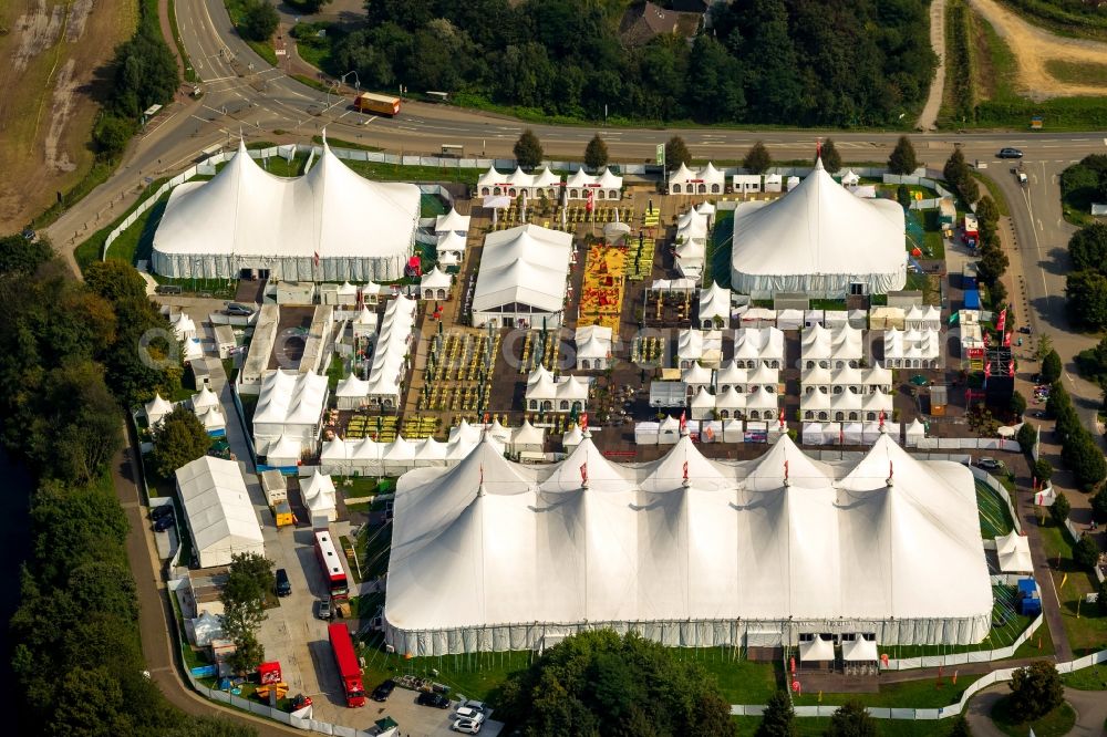 Aerial image Bochum - Tent Festival Ruhr 2014 on Kemnader Reservoir in Bochum in North Rhine-Westphalia