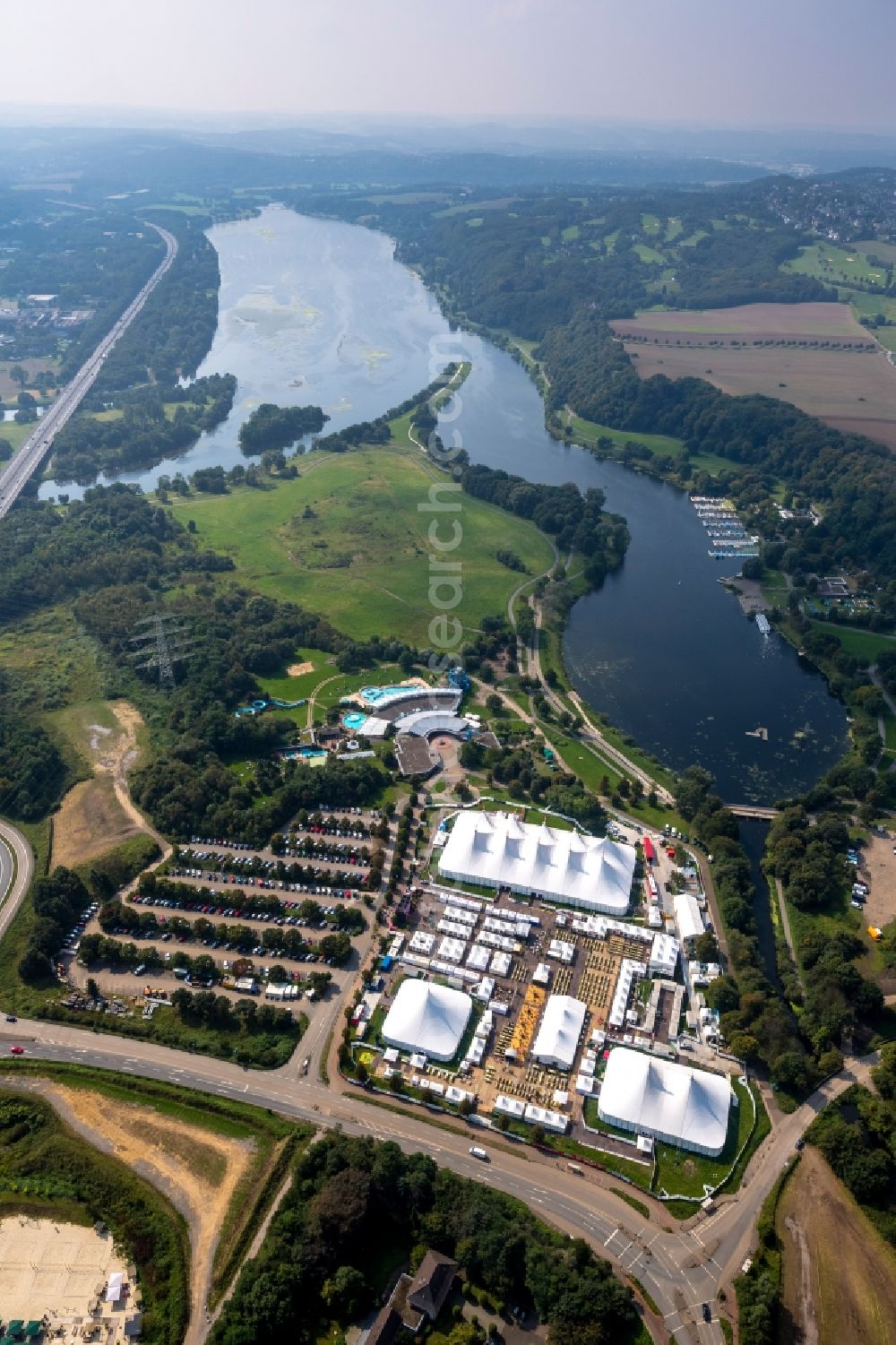 Bochum from the bird's eye view: Tent Festival Ruhr 2014 on Kemnader Reservoir in Bochum in North Rhine-Westphalia