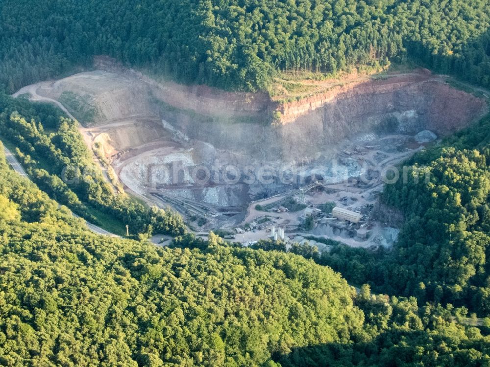 Waldhambach from the bird's eye view: Site and Terrain of overburden surfaces Cement opencast mining of Heidelberger Beton GmbH - Region Sued-West in Waldhambach in the state Rhineland-Palatinate, Germany