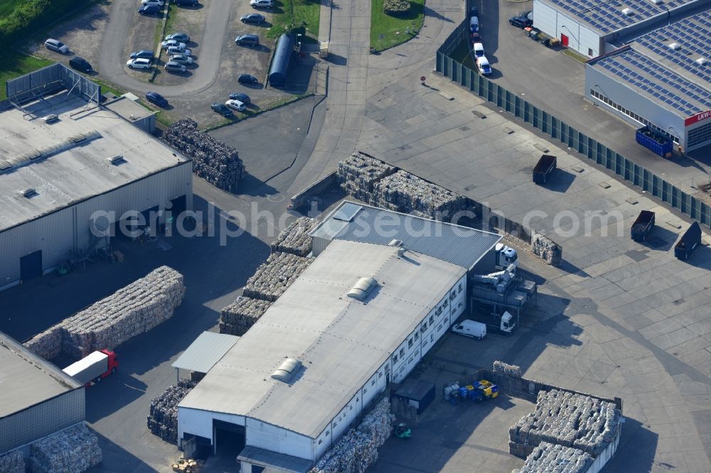 Aerial photograph Berlin - The headquarters of ALBA Recycling GmbH located in Berlin-Mahlsdorf on the federal road B1 - B5. On the site ALBA also operates a factory for pre-sorting of packaging waste