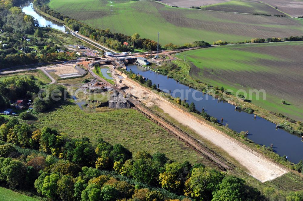 Zerben from the bird's eye view: Baustelle / Neubau der Zerbener Brücke und der Schleuse Zerben am Elbe-Havel-Kanal in Sachsen-Anhalt. Ein Projekt des WSV, Wasser- und Schifffahrtsverwaltung des Bundes. The bridge Zerben over the Elbe-Havel-Canal and the lock in Zerben, Saxony-Anhalt.