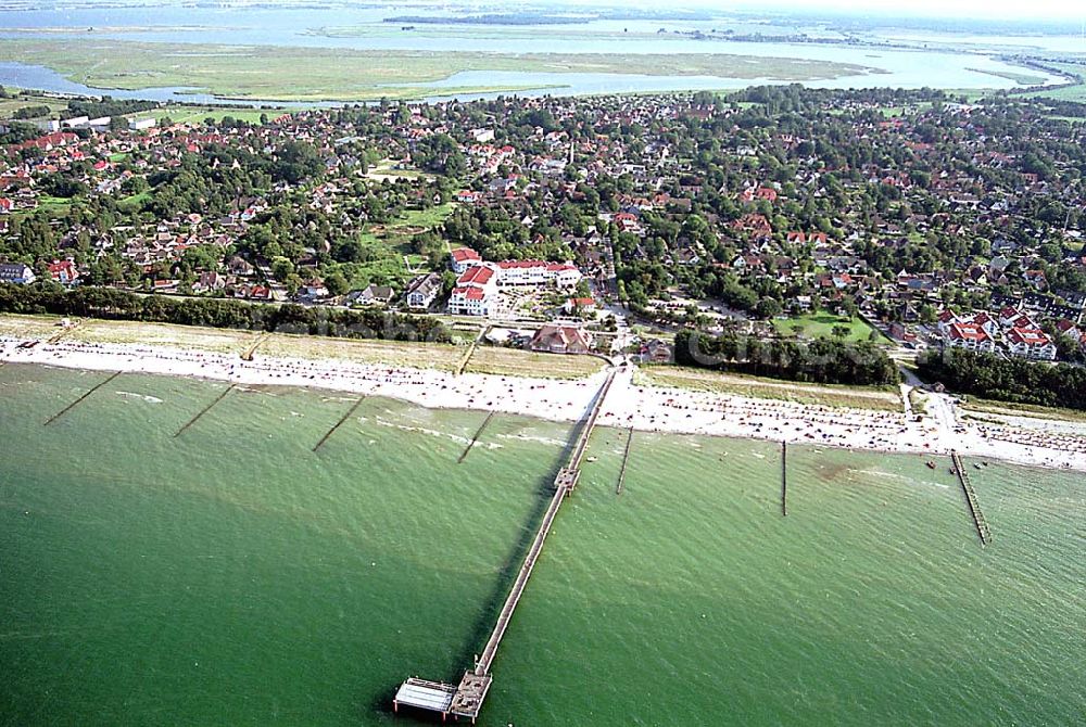 Zingst / Mecklenburg Vorpommern from above - Zingst / Mecklenburg Vorpommern Stadtansicht von Zingst