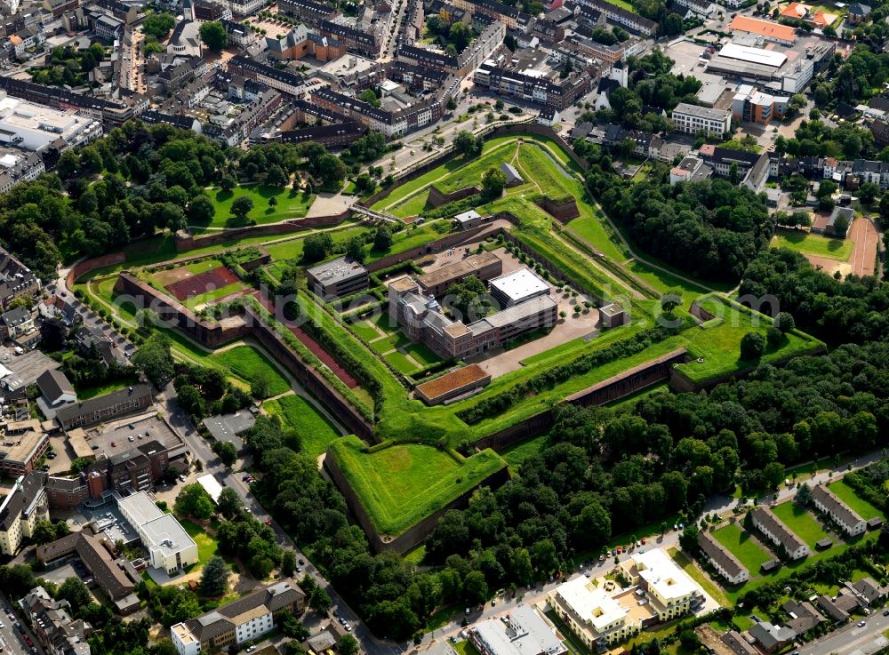 Jülich from the bird's eye view: Citadel of the fortress Jülich, a fortification in the state of North Rhine-Westphalia