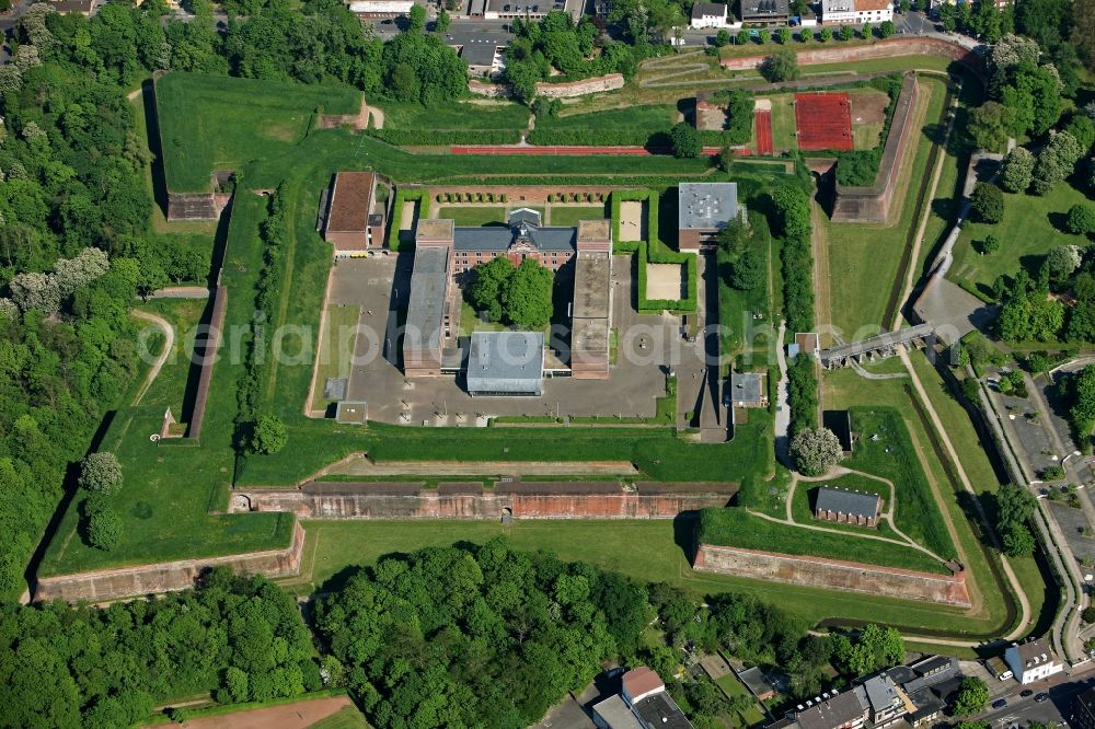 Aerial photograph Jülich - Citadel of the fortress Jülich, a fortification in the state of North Rhine-Westphalia