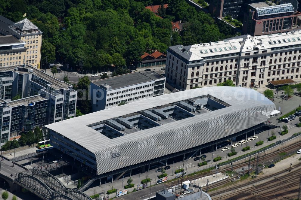 Aerial image München - Central Bus Station to Arnulfstrasse the Public Transportation in the district Ludwigsvorstadt in Munich in the state Bavaria, Germany