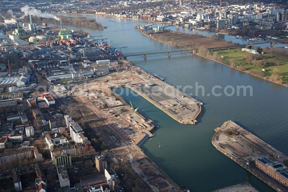 Mainz from above - Development area on grounds of the former customs and inland port on the banks of the River Rhine in Mainz in Rhineland-Palatinate