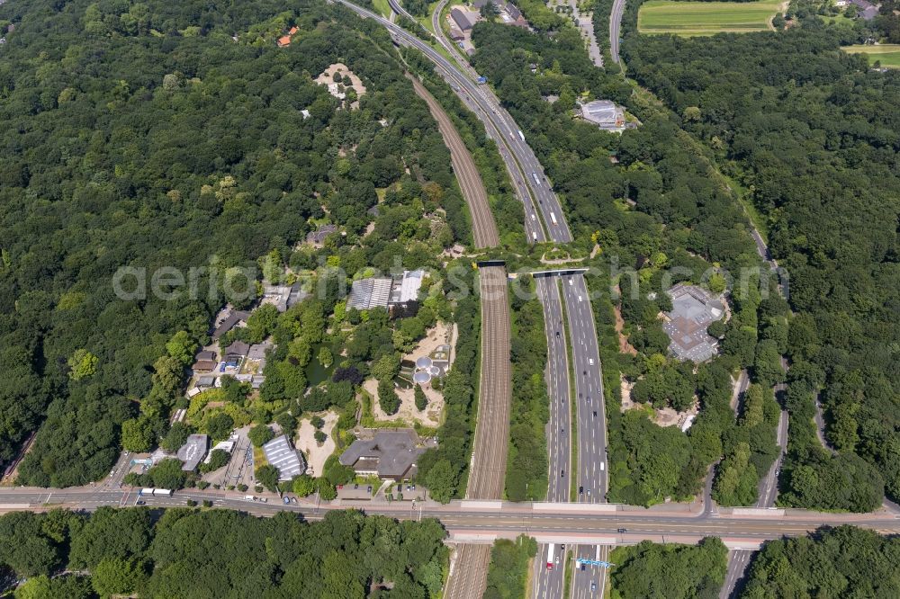 Duisburg from above - Duisburg Zoo on the highway A3 motorway at Kaiser mountain with the Zoo Bridge at Duisburg in North Rhine-Westphalia